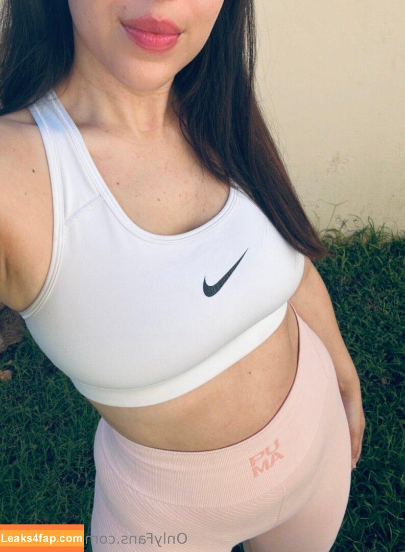 oliviaferragamo / oliviaauroraferragamo leaked photo photo #0006