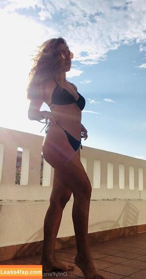 oliviaferragamo photo #0008