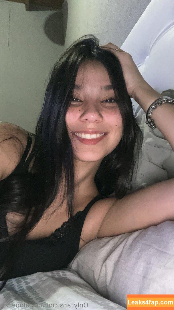 olivialopezzzx / olivialopezx leaked photo photo #0010