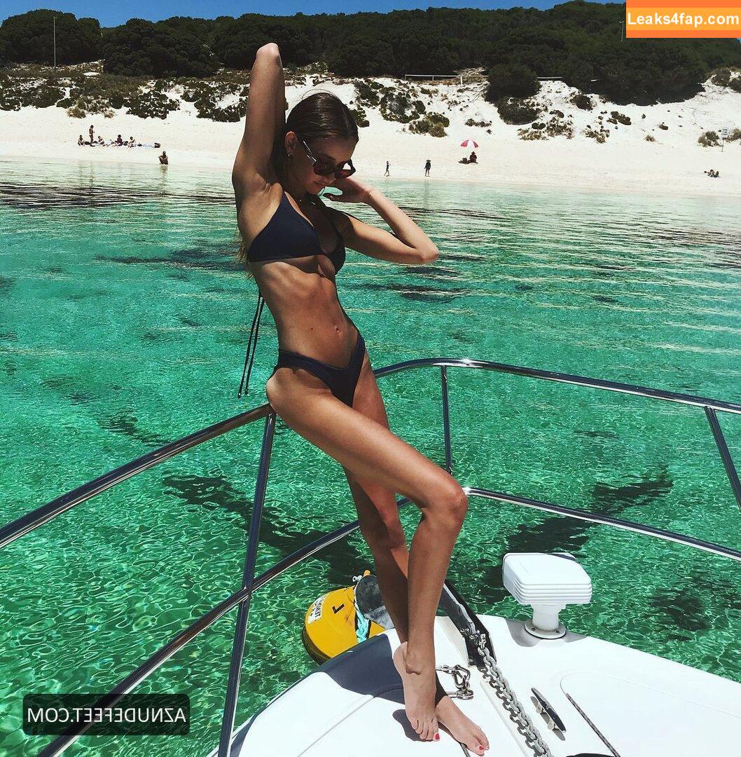 oliviapatmore /  leaked photo photo #0015