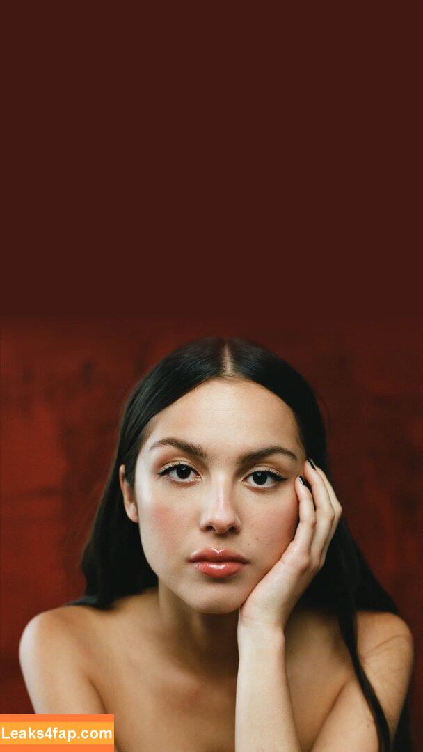 oliviarodrigo /  leaked photo photo #0009
