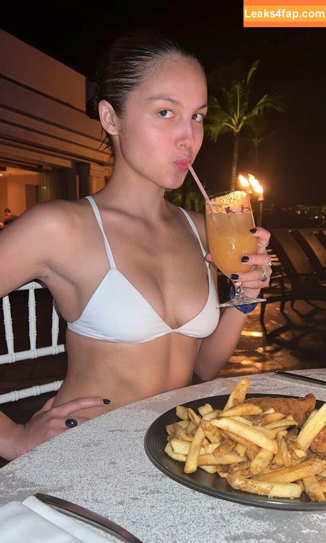 oliviarodrigo /  leaked photo photo #0023