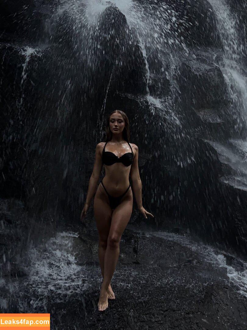Oliwia Petryna / oliwia_petryna слитое фото фото #0045