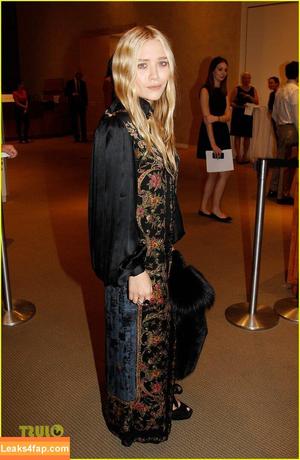 Olsen Twins photo #0077