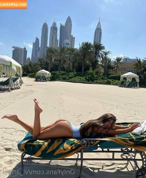 Olya Derkach photo #0028