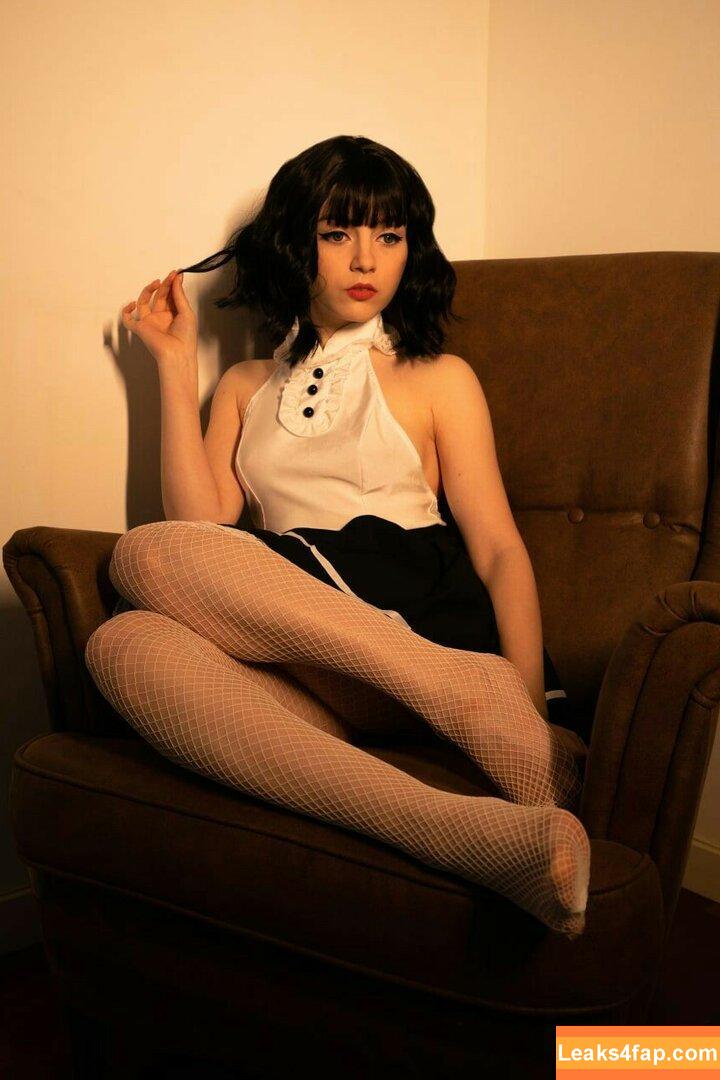 Olyashaa / deepfake / olyashaa_official / olyashaasaxon слитое фото фото #0011