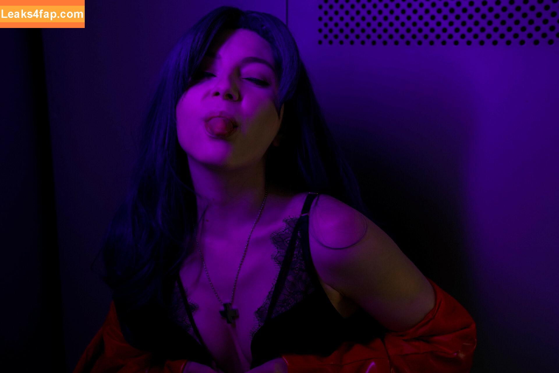 Olyashaa / deepfake / olyashaa_official / olyashaasaxon слитое фото фото #0033