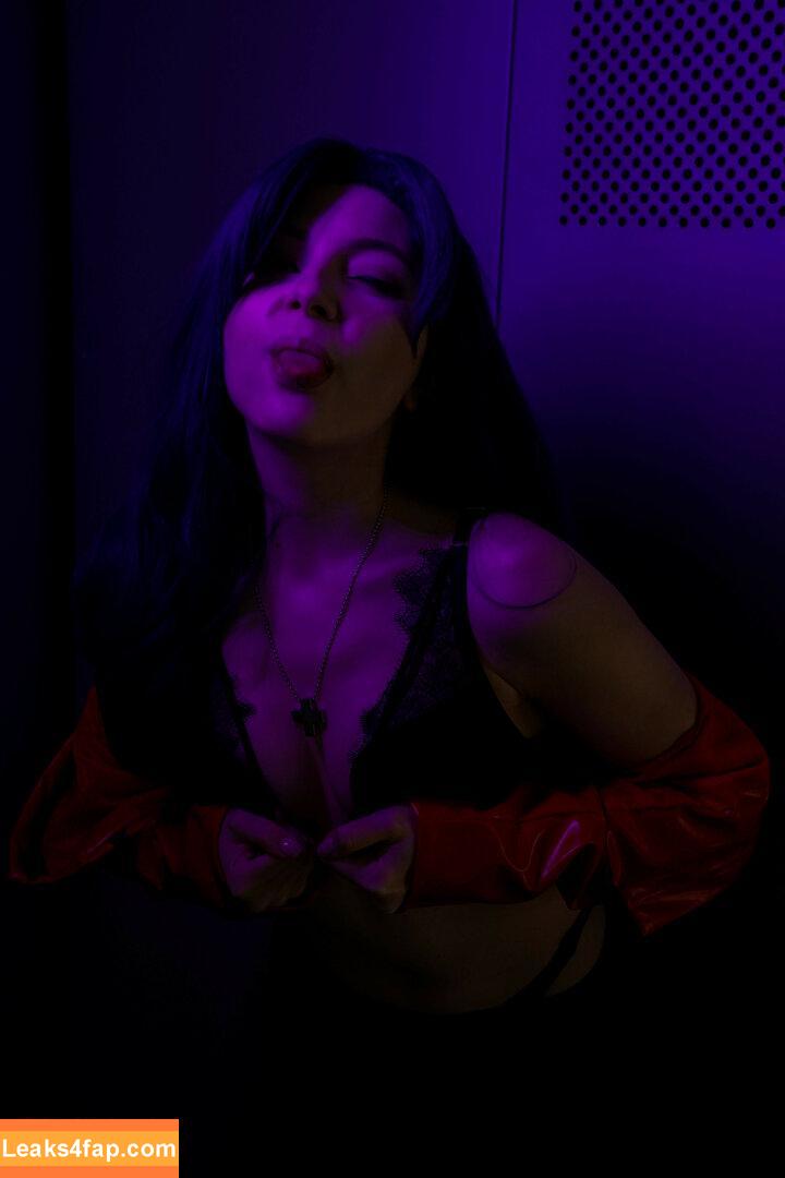 Olyashaa / deepfake / olyashaa_official / olyashaasaxon слитое фото фото #0034