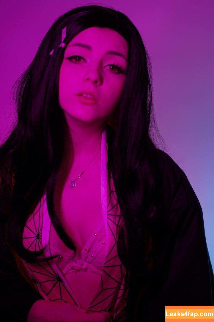 Olyashaa / deepfake / olyashaa_official / olyashaasaxon слитое фото фото #0110