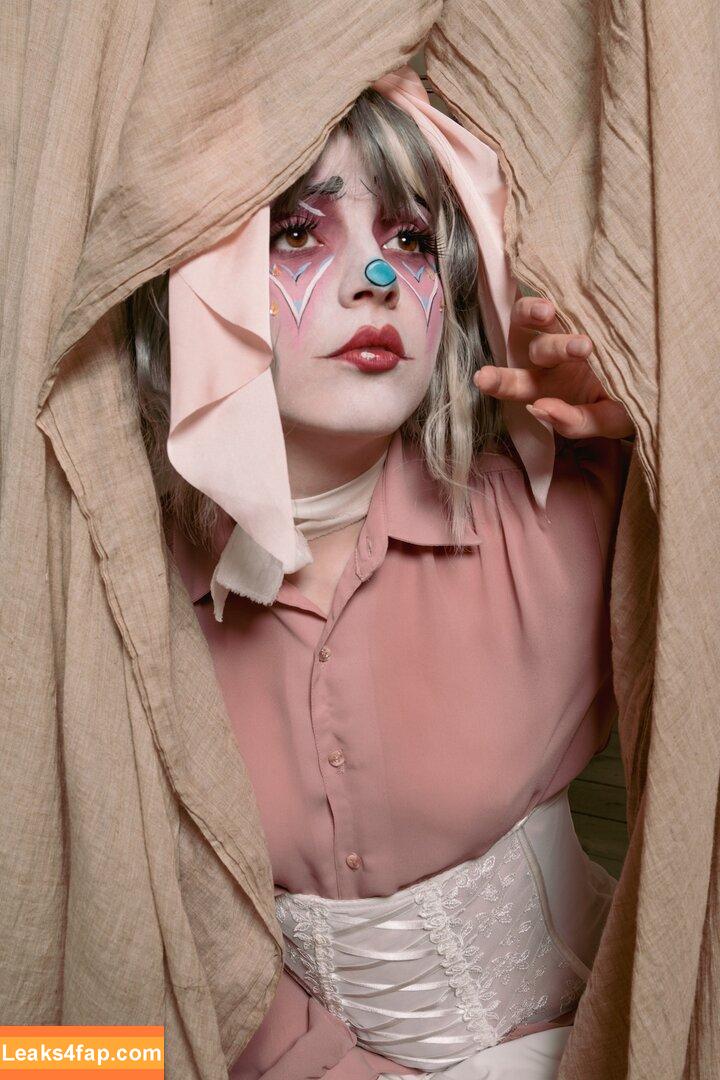 Olyashaa / deepfake / olyashaa_official / olyashaasaxon слитое фото фото #0119