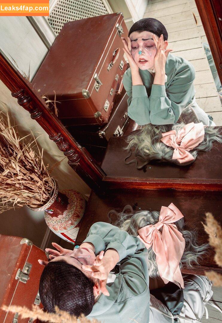 Olyashaa / deepfake / olyashaa_official / olyashaasaxon слитое фото фото #0120