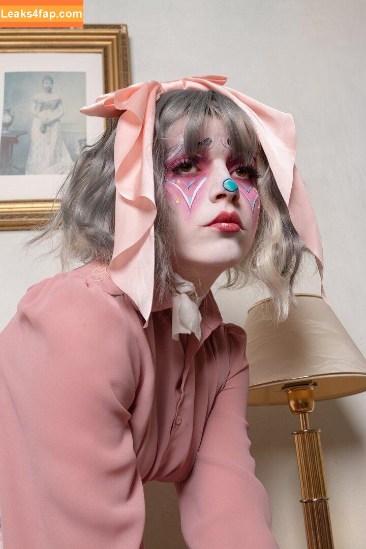 Olyashaa / deepfake / olyashaa_official / olyashaasaxon слитое фото фото #0123