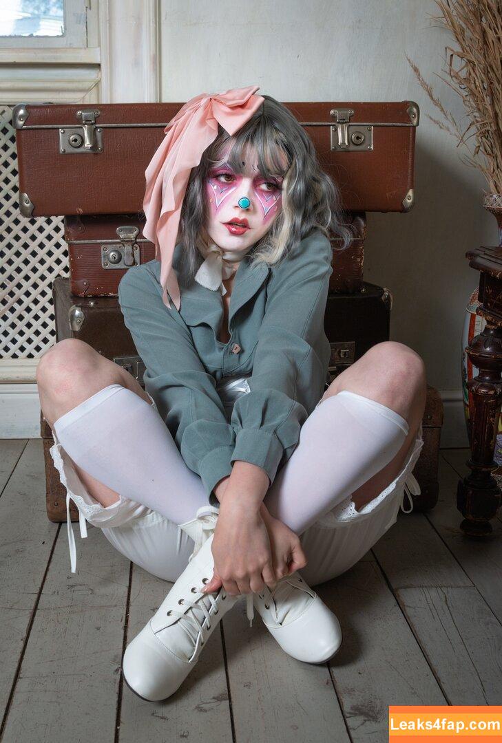 Olyashaa / deepfake / olyashaa_official / olyashaasaxon слитое фото фото #0130