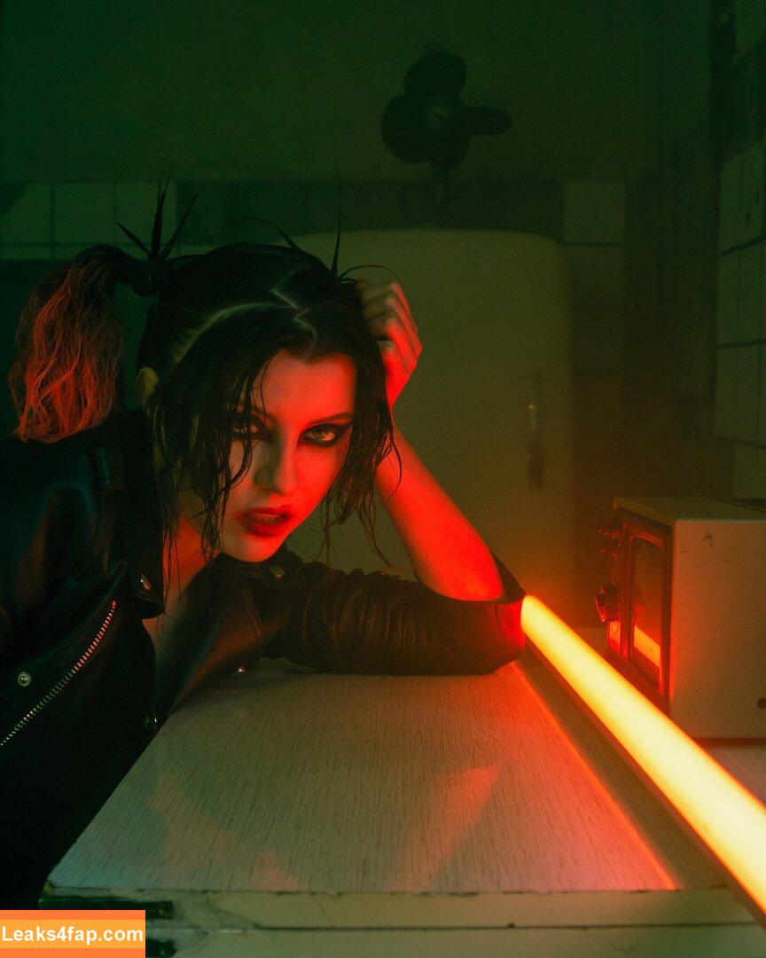 Olyashaa / deepfake / olyashaa_official / olyashaasaxon слитое фото фото #0143