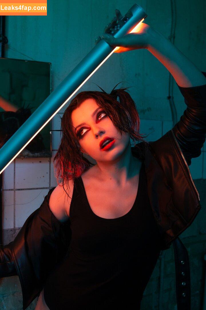 Olyashaa / deepfake / olyashaa_official / olyashaasaxon слитое фото фото #0147