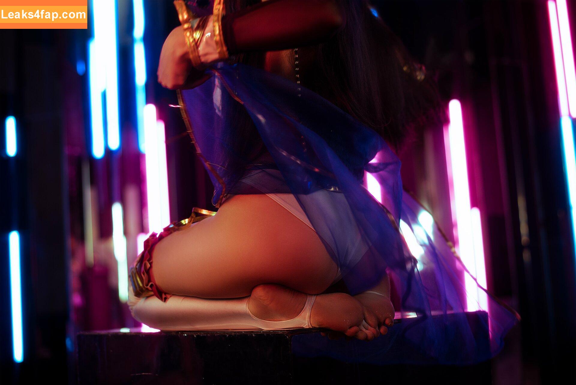 Olyashaa / deepfake / olyashaa_official / olyashaasaxon слитое фото фото #0160