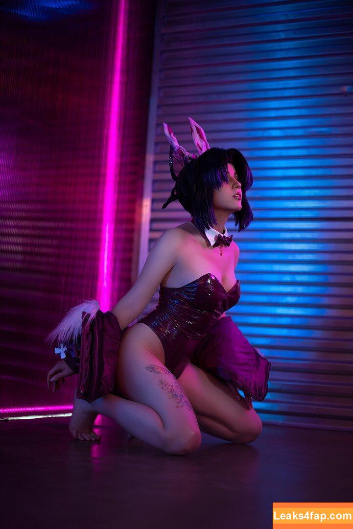 Olyashaa / deepfake / olyashaa_official / olyashaasaxon слитое фото фото #0180