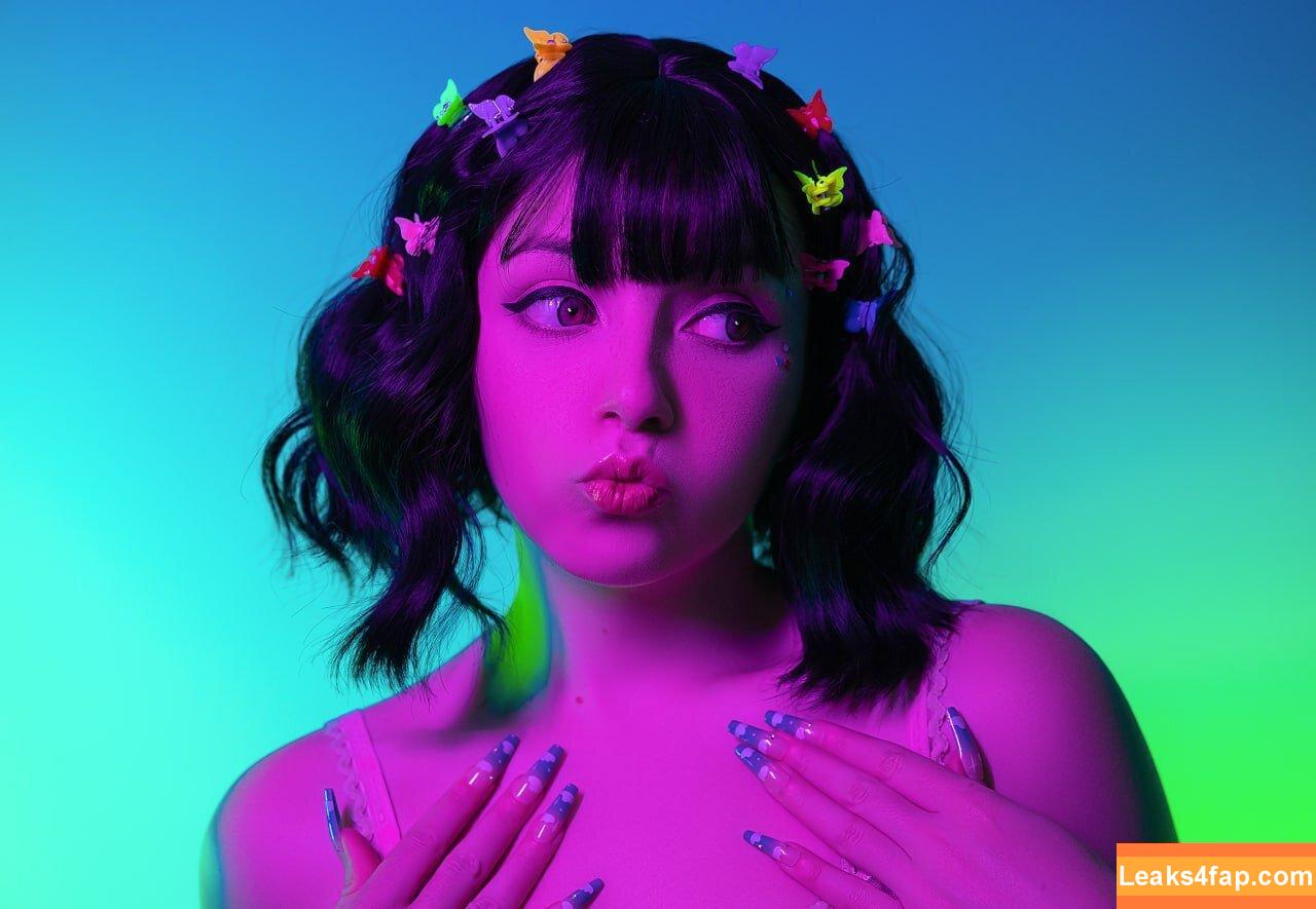 Olyashaa / deepfake / olyashaa_official / olyashaasaxon слитое фото фото #0293