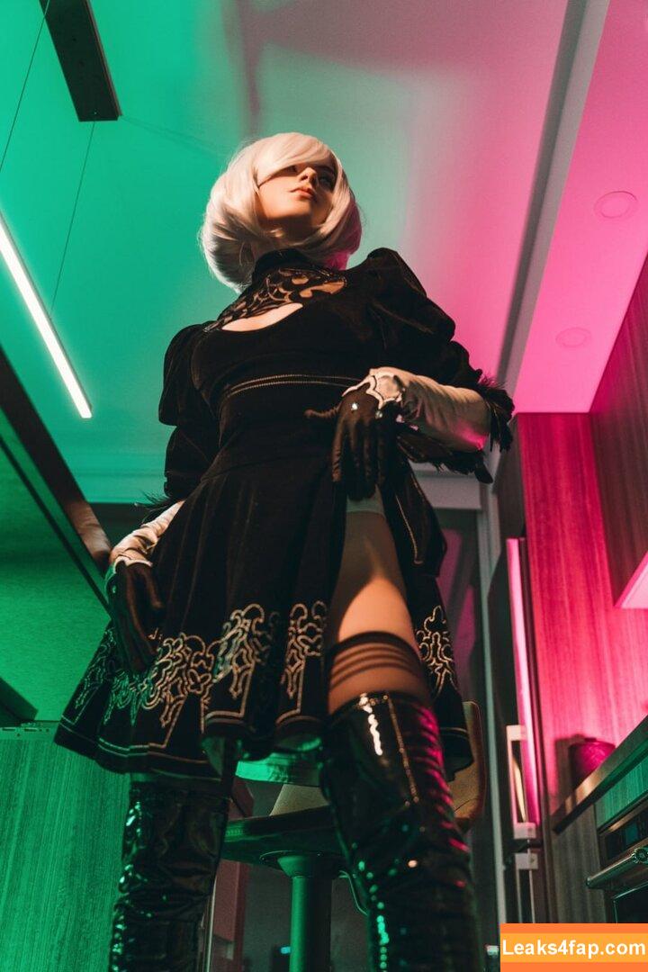 Olyashaa / deepfake / olyashaa_official / olyashaasaxon слитое фото фото #0356