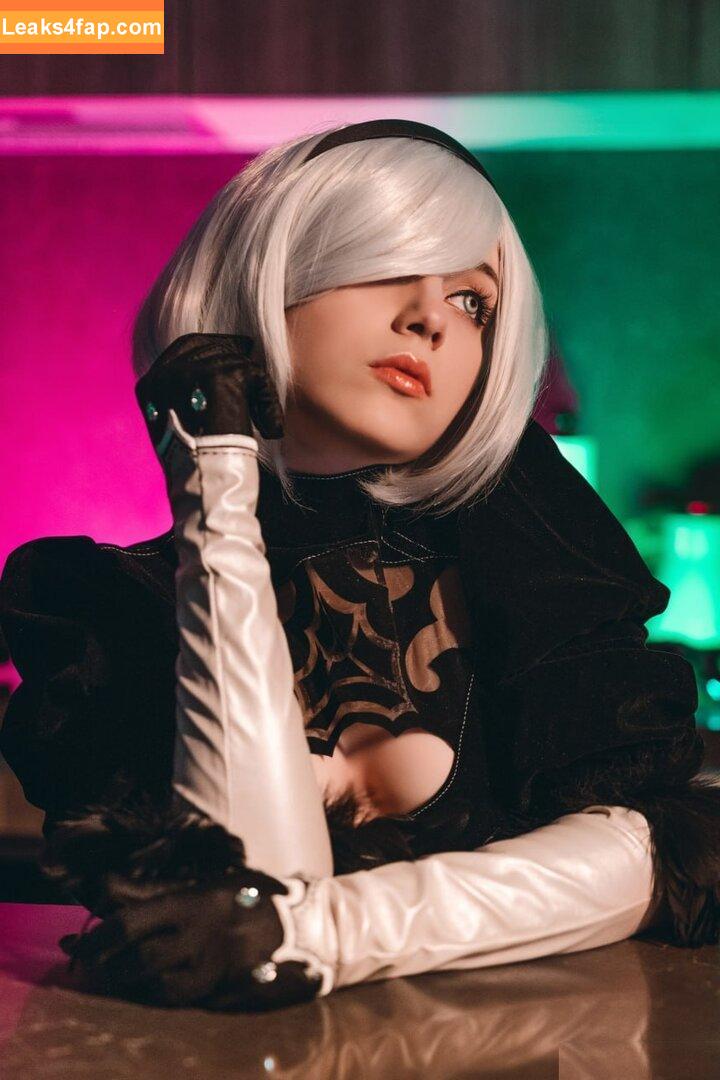 Olyashaa / deepfake / olyashaa_official / olyashaasaxon слитое фото фото #0359