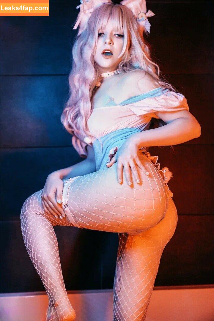 Olyashaa / deepfake / olyashaasaxon leaked photo photo #0480