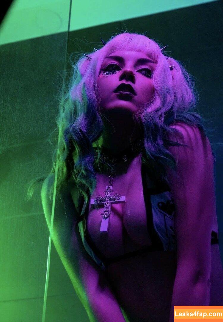 Olyashaa / deepfake / olyashaasaxon leaked photo photo #0521