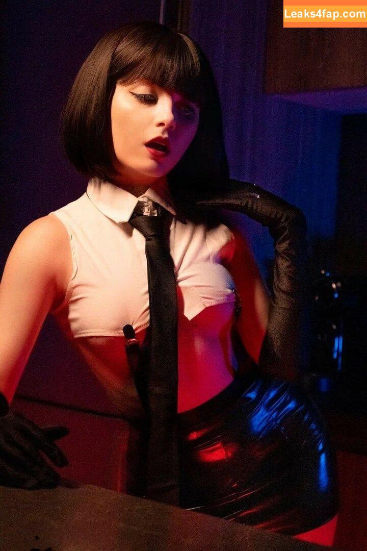 Olyashaa / deepfake / olyashaasaxon leaked photo photo #0535