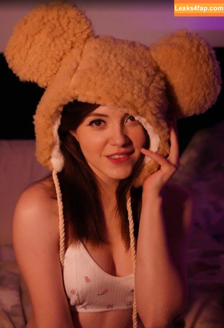 Olyashaa / deepfake / olyashaasaxon leaked photo photo #0568