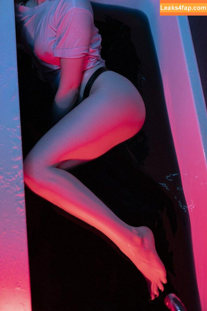 Olyashaa / deepfake / olyashaasaxon leaked photo photo #0596