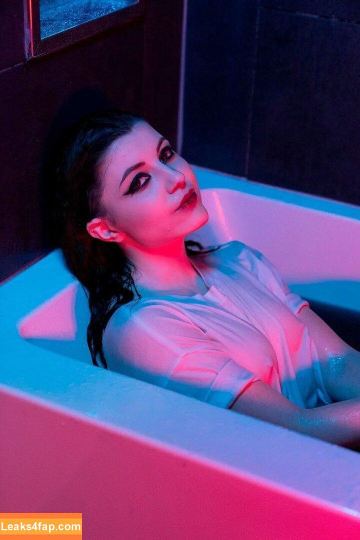 Olyashaa / deepfake / olyashaasaxon leaked photo photo #0612