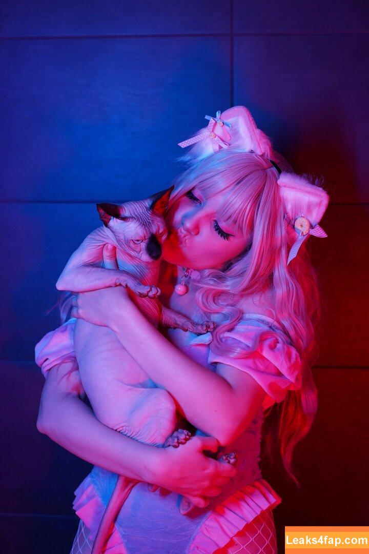 Olyashaa / deepfake / olyashaasaxon leaked photo photo #0624