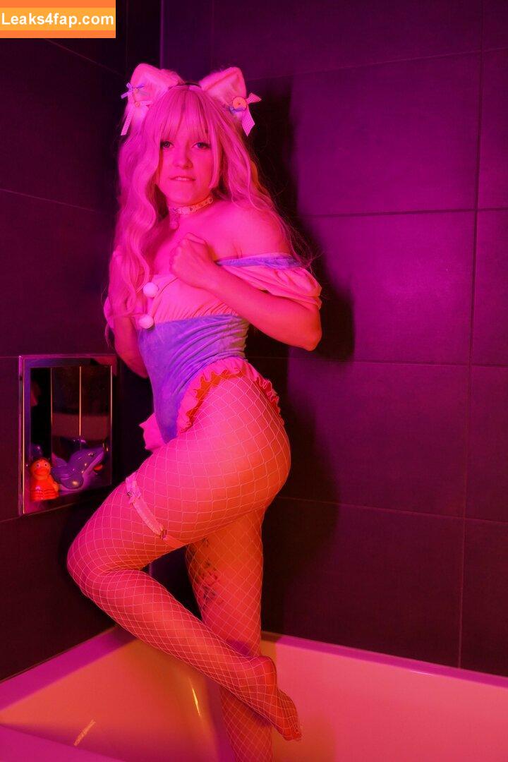 Olyashaa / deepfake / olyashaasaxon leaked photo photo #0656