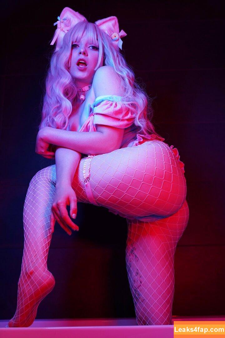 Olyashaa / deepfake / olyashaasaxon слитое фото фото #0663