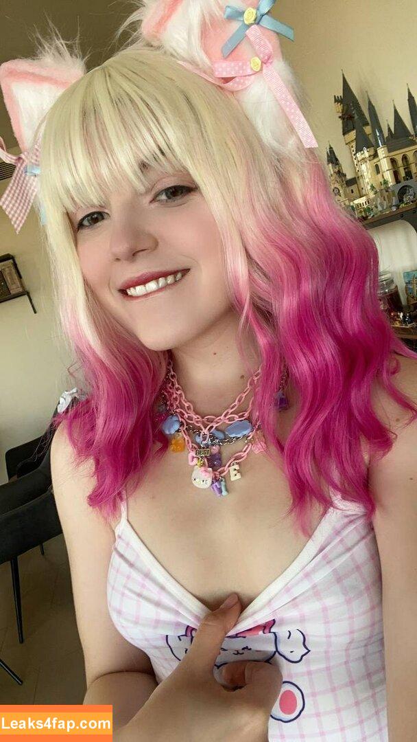 Olyashaa / deepfake / olyashaasaxon leaked photo photo #0874