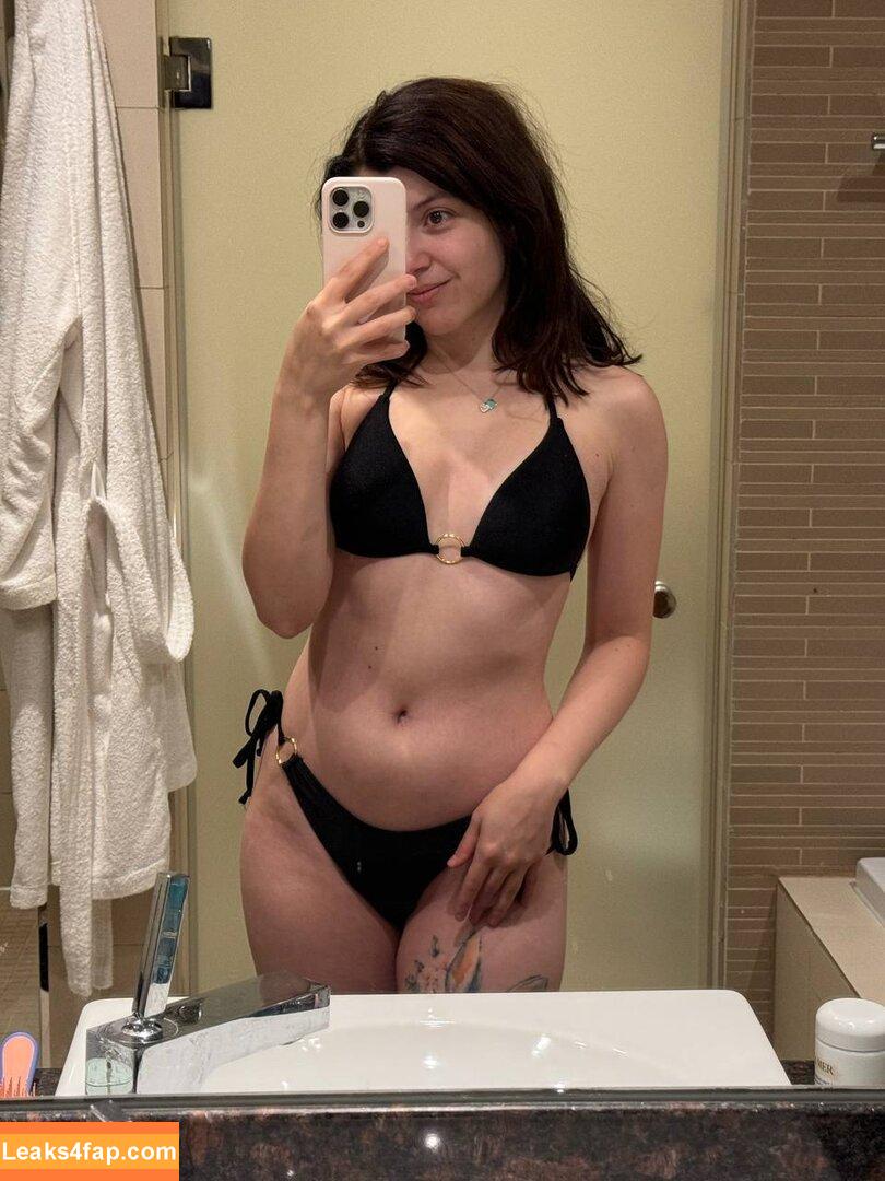 Olyashaa / deepfake / olyashaasaxon leaked photo photo #0893