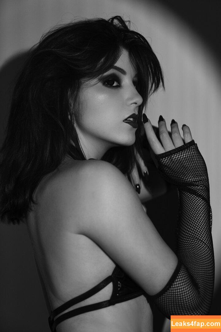 Olyashaa / deepfake / olyashaasaxon leaked photo photo #0915