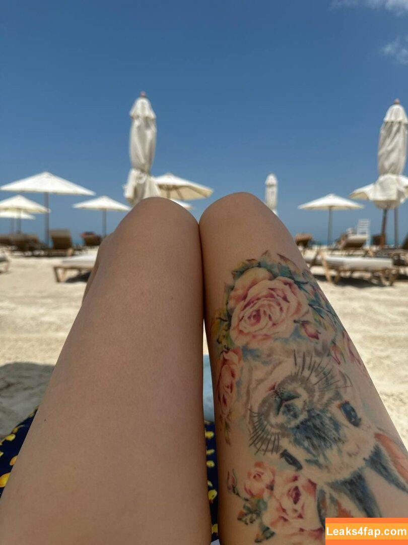 Olyashaa / deepfake / olyashaasaxon leaked photo photo #0926