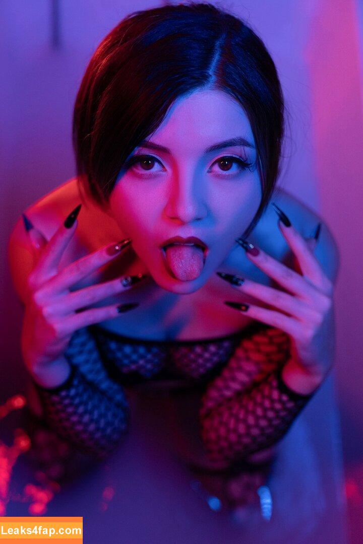 Olyashaa / deepfake / olyashaasaxon leaked photo photo #0932