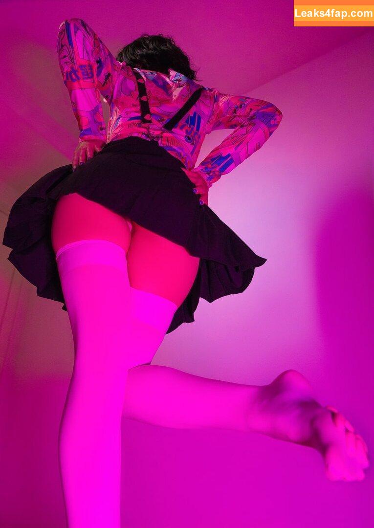 Olyashaa / deepfake / olyashaasaxon leaked photo photo #0947