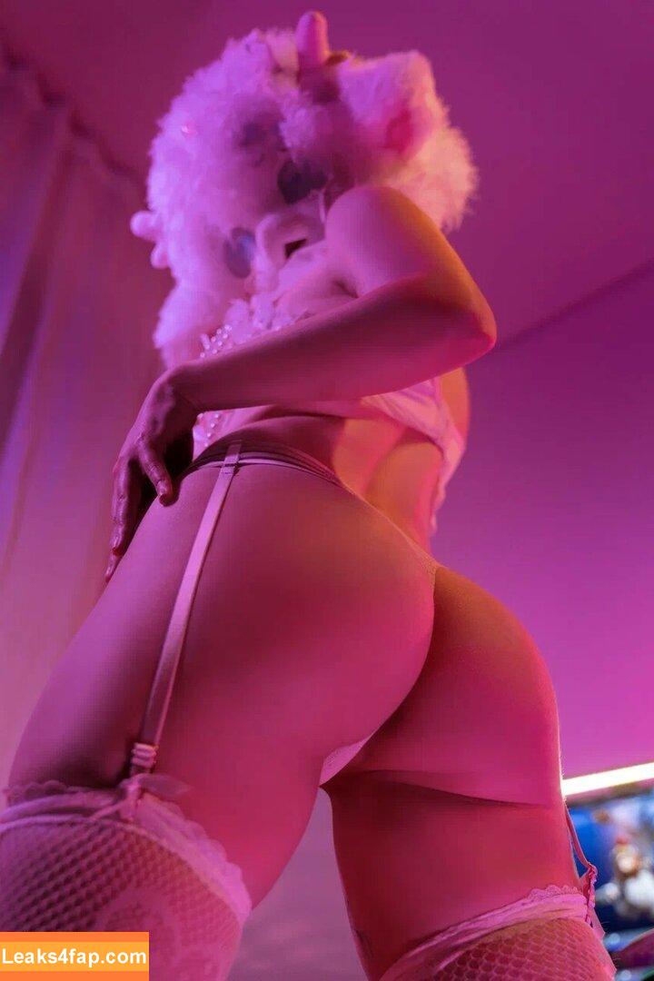 Olyashaa / deepfake / olyashaasaxon leaked photo photo #0981