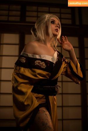 Olyashaa photo #0437