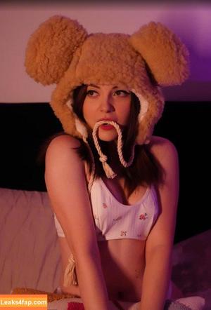 Olyashaa photo #0585