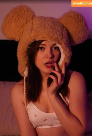 Olyashaa photo #0586