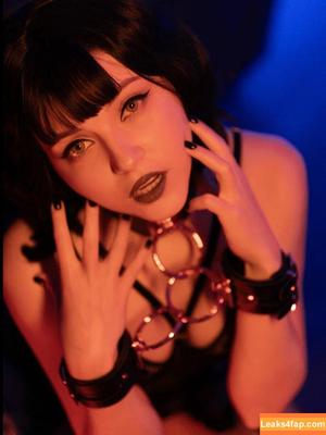 Olyashaa photo #0727