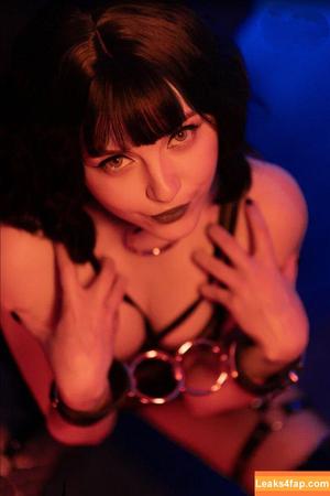 Olyashaa photo #0740