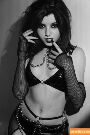 Olyashaa photo #0912