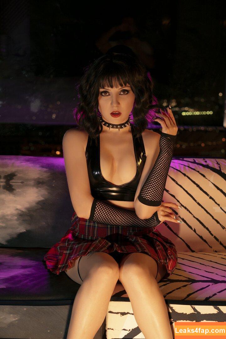 Olyashaa / deepfake / olyashaa_official / olyashaasaxon leaked photo photo #1508