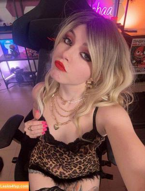 Olyashaa photo #1590