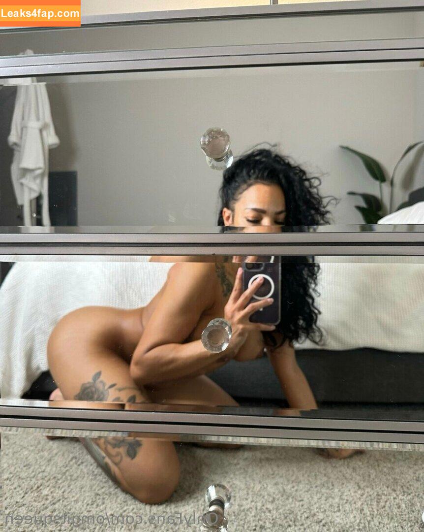 omgitsqueen / omg.its.queen leaked photo photo #0058