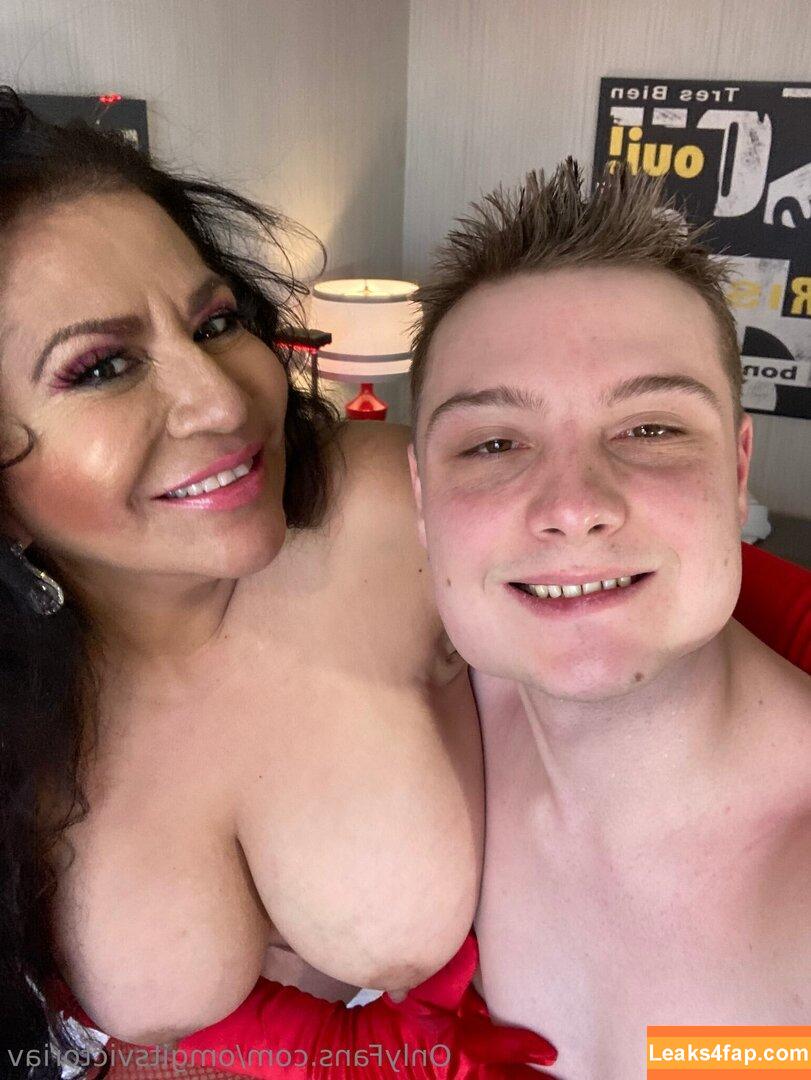 omgitsvictoriav / thedolcevitaa leaked photo photo #0008